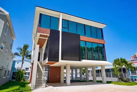 108 Coral Way, Key Largo, FL 33037