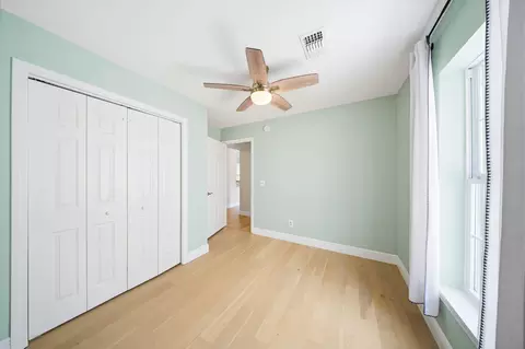 Bedroom - 31054 Avenue J, Big Pine Key, FL 33043 photo 7 of 8