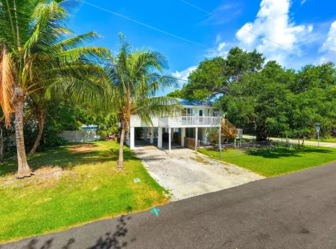 Exterior - 31054 Avenue J, Big Pine Key, FL 33043 photo 19 of 19