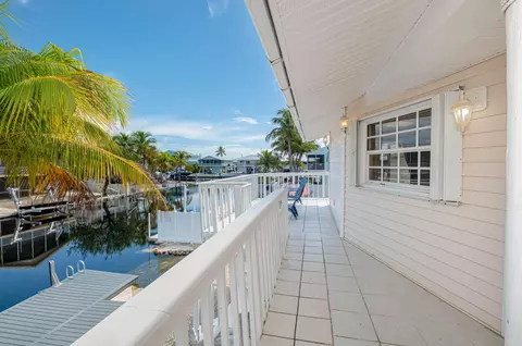 Exterior - 126 3rd Ln, Key Largo, FL 33037 photo 8 of 12