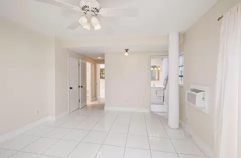 Bedroom - 126 3rd Ln, Key Largo, FL 33037 photo 3 of 3