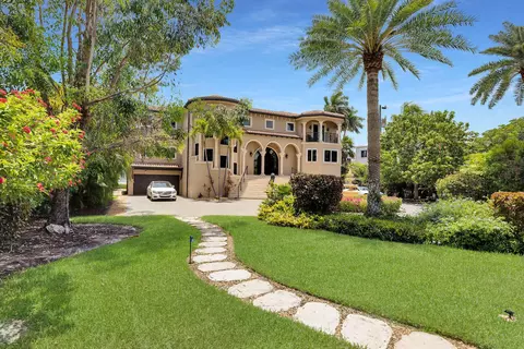 Exterior - 119 Coco Plum Dr, Marathon, FL 33050 photo 4 of 14