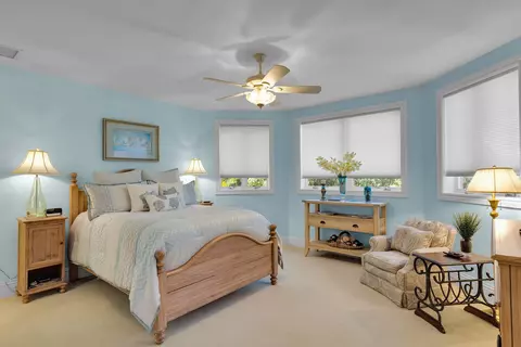 Bedroom - 119 Coco Plum Dr, Marathon, FL 33050 photo 3 of 6