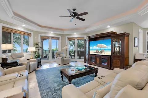 Living - 119 Coco Plum Dr, Marathon, FL 33050 photo 3 of 4