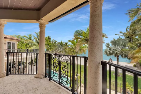 Exterior - 119 Coco Plum Dr, Marathon, FL 33050 photo 10 of 14