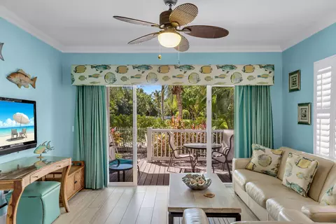 7103 Harbor Village Dr, Duck Key, FL 33050