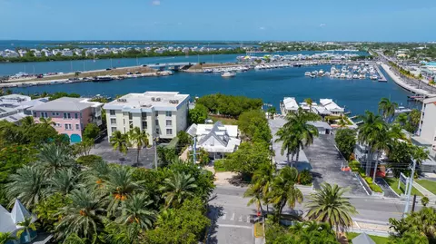 View/Area - 901 Eisenhower Dr, Key West, FL 33040 photo 3 of 6