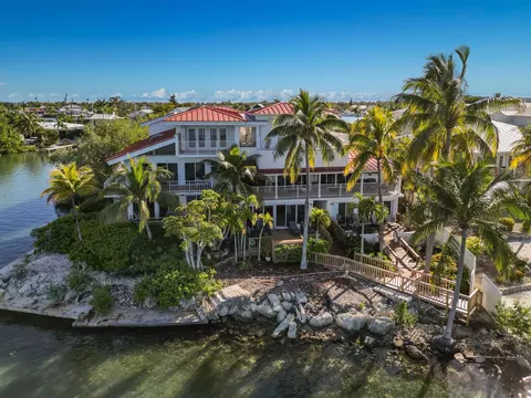 32 Hilton Haven Rd #5, Key West, FL 33040