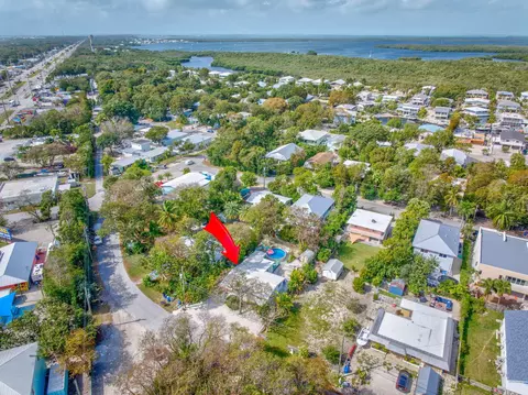 View/Area - 573 Boyd Dr, Key Largo, FL 33037 photo 4 of 4