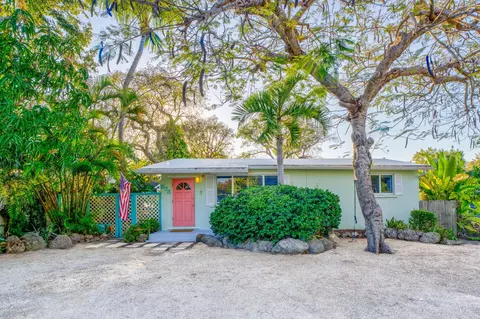 Exterior - 573 Boyd Dr, Key Largo, FL 33037 photo 1 of 13