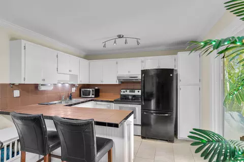 Kitchen - 3326 Eagle Ave, Key West, FL 33040 photo 1 of 5