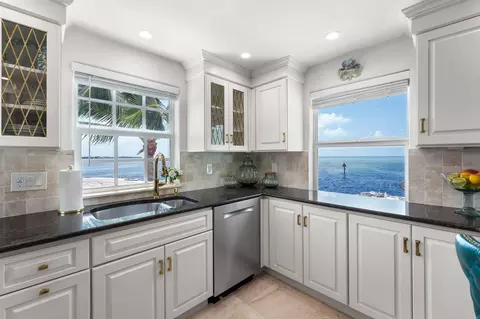 Kitchen - 996 97th Street Ocean, Marathon, FL 33050 photo 2 of 7