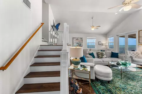 Living - 996 97th Street Ocean, Marathon, FL 33050 photo 3 of 6