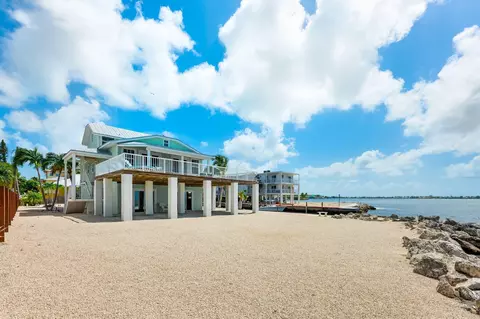 Exterior - 996 97th Street Ocean, Marathon, FL 33050 photo 14 of 15