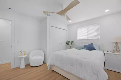 Bedroom - 53 Bonefish Ave, Key Largo, FL 33037 photo 2 of 5