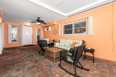 Exterior - 490 10th St #KEY colony, Key Colony Beach, FL 33051 photo 6 of 8