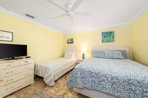 Bedroom - 490 10th St #KEY colony, Key Colony Beach, FL 33051 photo 5 of 6