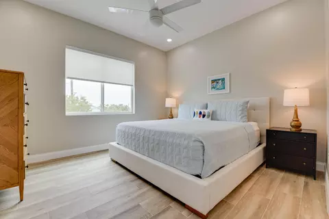 Bedroom - 30985 Watson Blvd, Big Pine Key, FL 33043 photo 6 of 7