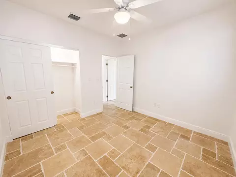 Bedroom - 635 Cabrera St, Key Largo, FL 33037 photo 2 of 5