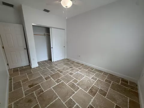 Bedroom - 635 Cabrera St, Key Largo, FL 33037 photo 4 of 5