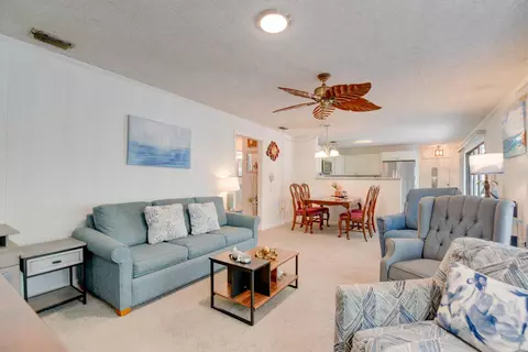 Living - 1817 Watson Blvd, Big Pine Key, FL 33043 photo 3 of 4