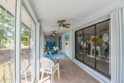 Exterior - 1817 Watson Blvd, Big Pine Key, FL 33043 photo 19 of 25