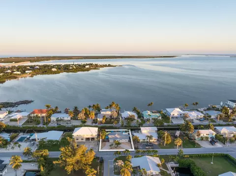 View/Area - 1657 Watson Blvd, Big Pine Key, FL 33043 photo 1 of 5