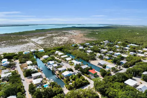 View/Area - 1821 Bittersweet Ave, Big Pine Key, FL 33043 photo 10 of 10