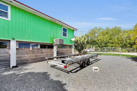 Exterior - 1821 Bittersweet Ave, Big Pine Key, FL 33043 photo 9 of 11