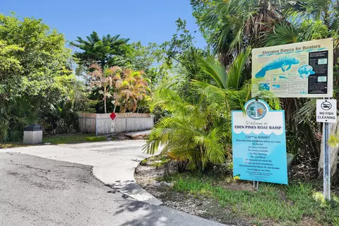 Exterior - 1821 Bittersweet Ave, Big Pine Key, FL 33043 photo 10 of 11