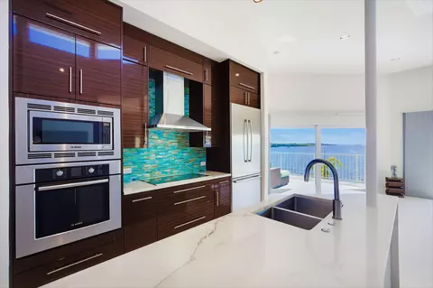 Kitchen - 108 Sunset Dr, Marathon, FL 33050 photo 1 of 3