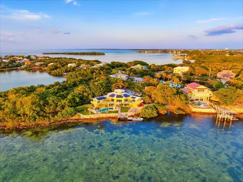View/Area - 108 Sunset Dr, Marathon, FL 33050 photo 9 of 9