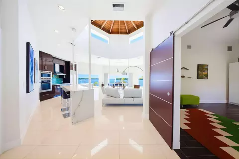 Entry Way - 108 Sunset Dr, Marathon, FL 33050 photo 1 of 2