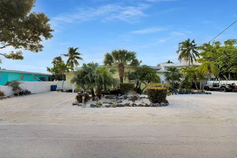 17-18 Man-o-war Dr, Marathon, FL 33050
