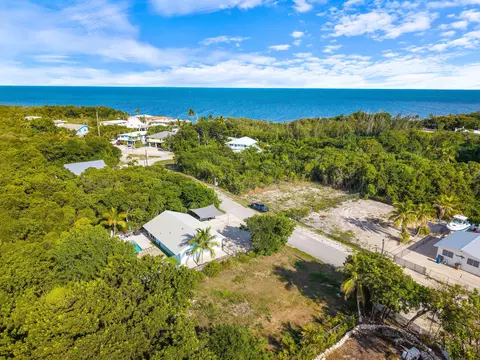 23 Palm Dr, Key Largo, FL 33037 photo 4