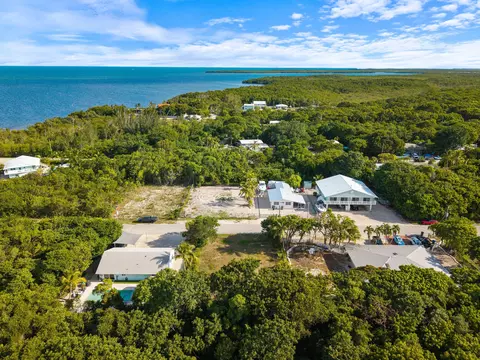 23 Palm Dr, Key Largo, FL 33037 photo 8