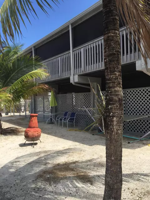 Exterior - 100 3rd Ln, Key Largo, FL 33037 photo 2 of 3