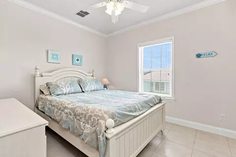 Bedroom - 3 Snipe Rd, Key Largo, FL 33037 photo 1 of 7