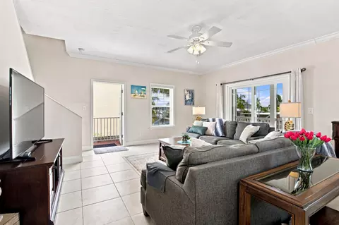 Living - 3 Snipe Rd, Key Largo, FL 33037 photo 3 of 4