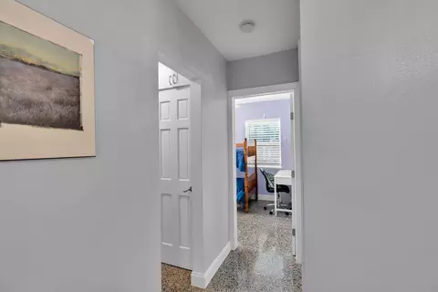 Entry Way - 354 96th Street Ocean St, Marathon, FL 33050 photo 2 of 2