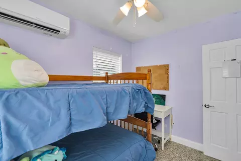 Bedroom - 354 96th Street Ocean St, Marathon, FL 33050 photo 3 of 4