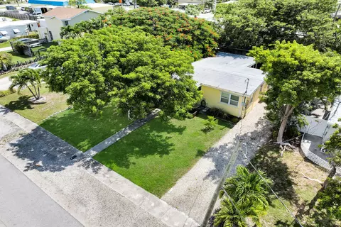 View/Area - 354 96th Street Ocean St, Marathon, FL 33050 photo 9 of 9