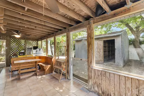 Exterior - 354 96th Street Ocean St, Marathon, FL 33050 photo 5 of 10