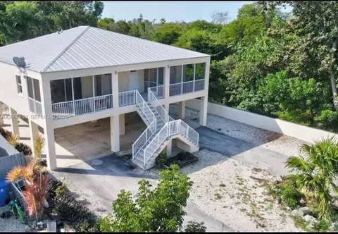 187 189 Casa Court Dr, Tavernier, FL 33070