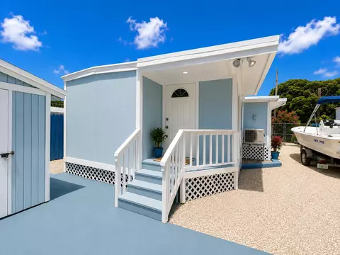 86 Avenue B, Key Largo, FL 33037 photo 3