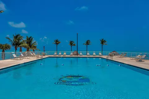 10877 Overseas Hwy #97, Marathon, FL 33050