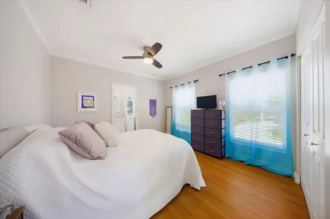 Bedroom - 1632 Bogie Dr, Big Pine Key, FL 33043 photo 5 of 6
