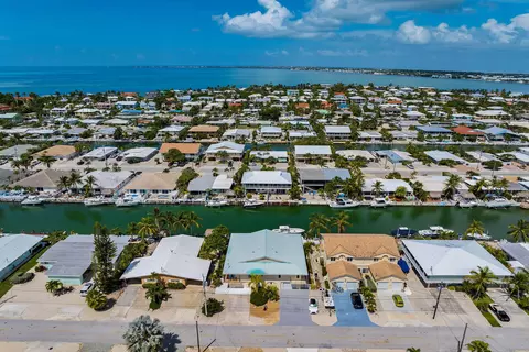 View/Area - 321 331 9th St #KEY colony, Key Colony Beach, FL 33051 photo 4 of 7