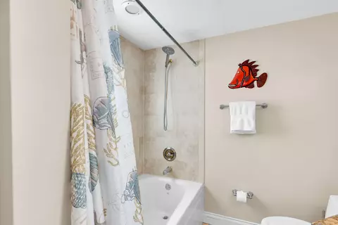 Bath - 261 3rd St, Key Colony, FL 33051 photo 2 of 3