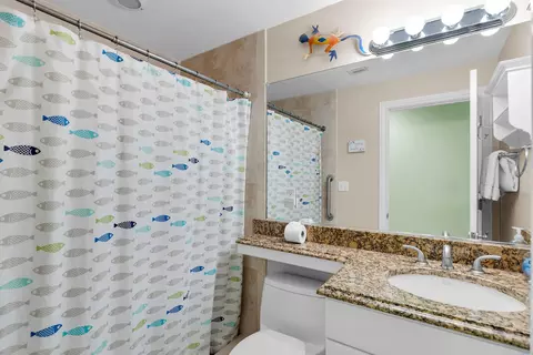 Bath - 261 3rd St, Key Colony, FL 33051 photo 3 of 3